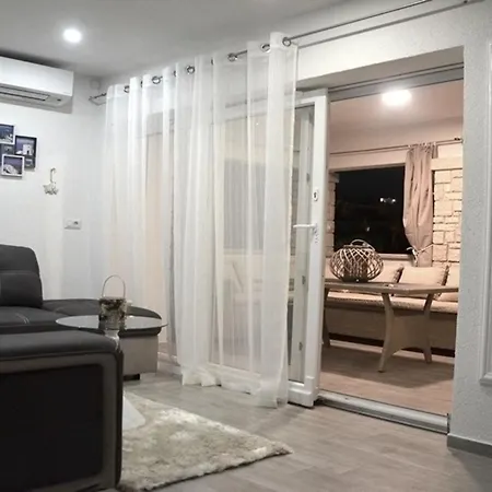 Apartments Porec City דירה פורץ